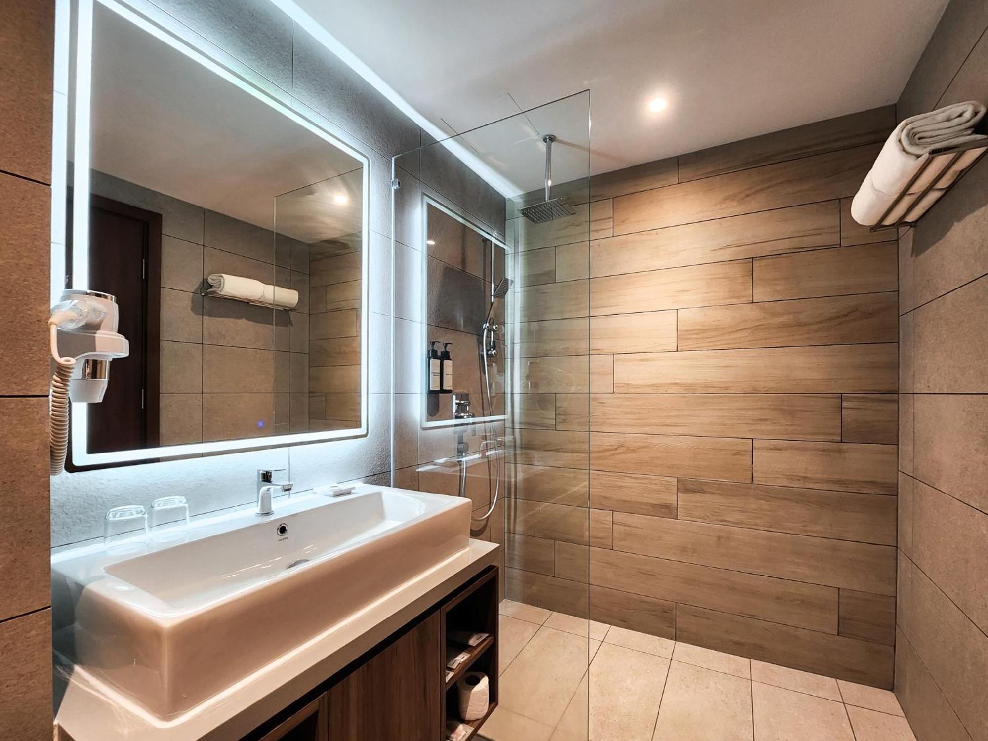 Fox Hotel Glenmarie شاه علام المظهر الخارجي الصورة